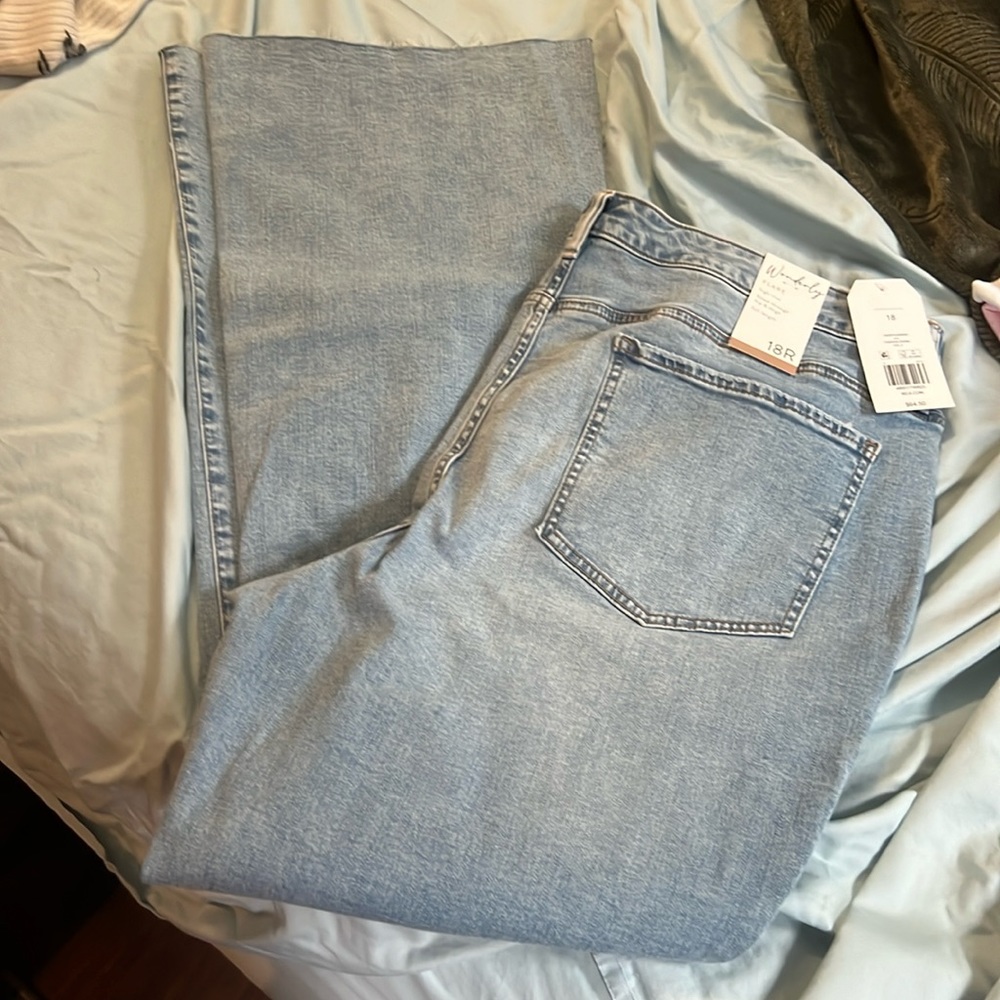 Wonderly-high Rise  flare jeans